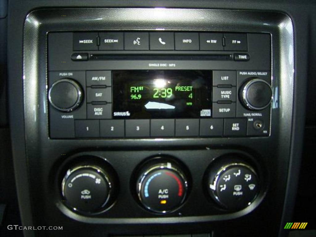 2010 Challenger SE - TorRed / Dark Slate Gray photo #19