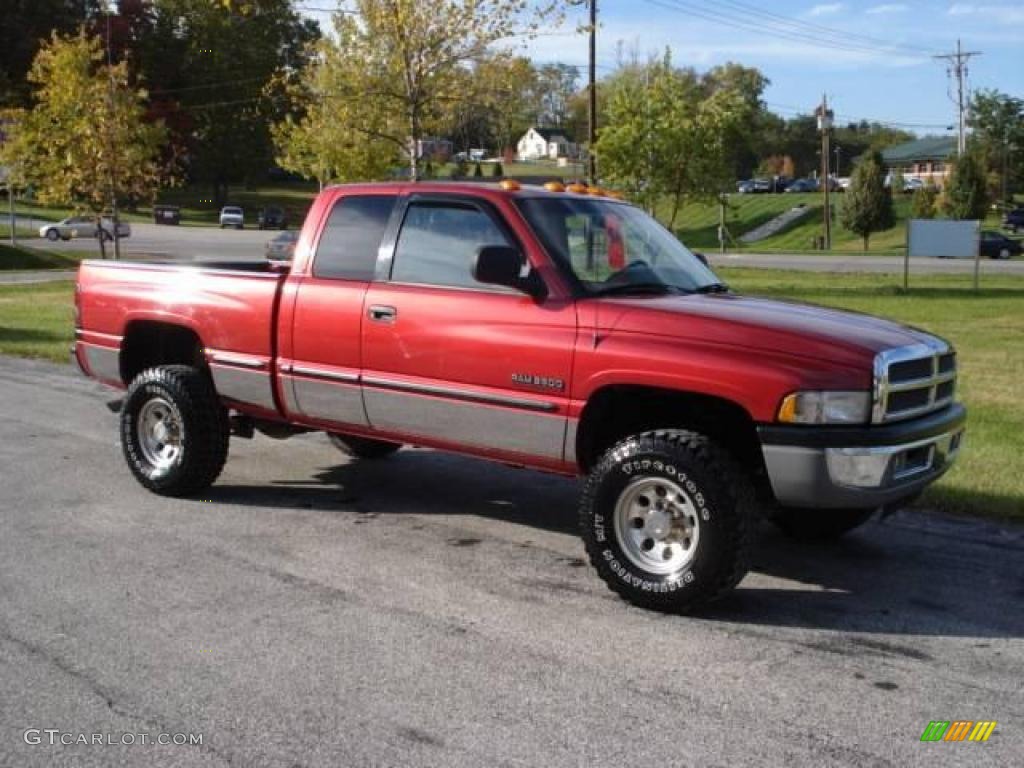 1999 Ram 2500 Laramie Extended Cab 4x4 - Red Metallic / Tan photo #1