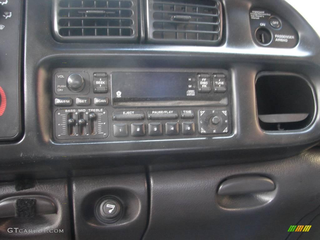 2000 Ram 1500 SLT Extended Cab 4x4 - Bright White / Mist Gray photo #14