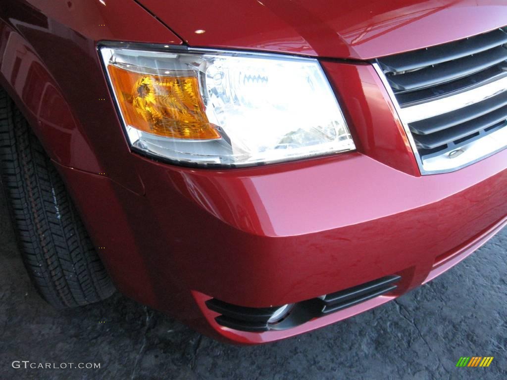 2010 Grand Caravan SXT - Inferno Red Crystal Pearl / Medium Slate Gray/Light Shale photo #5