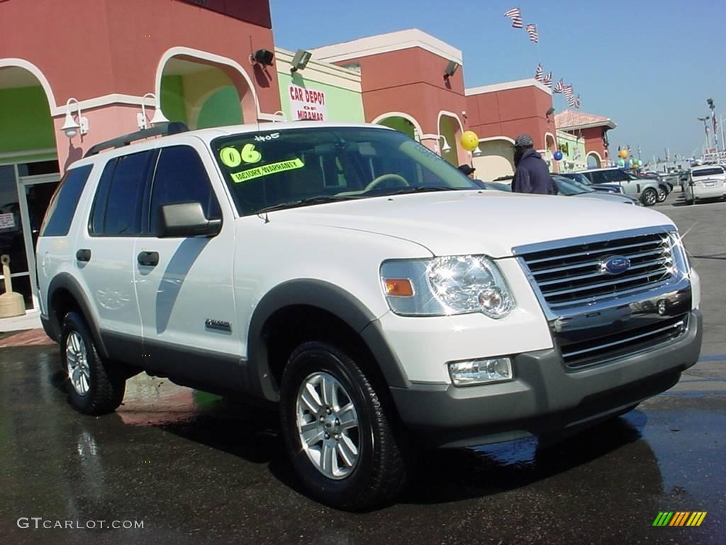 Oxford White Ford Explorer