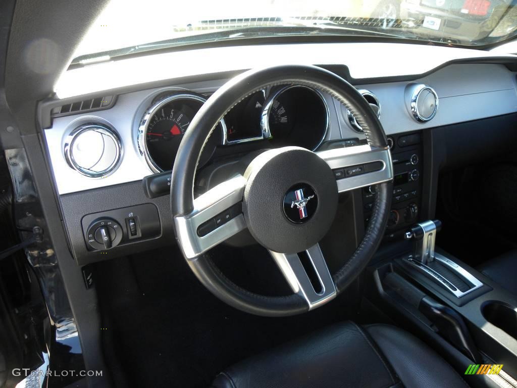 2008 Mustang GT Premium Coupe - Black / Dark Charcoal photo #3