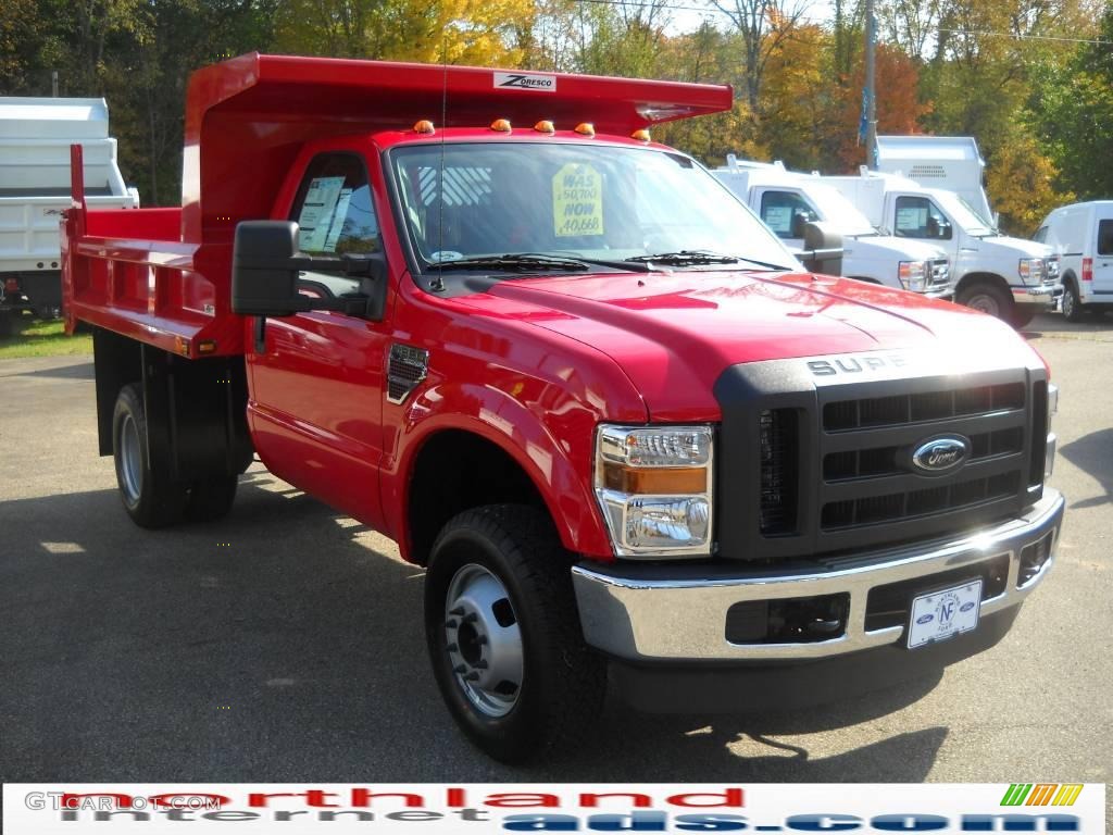 2009 F350 Super Duty XL Regular Cab Chassis Dump Truck - Red / Medium Stone photo #4