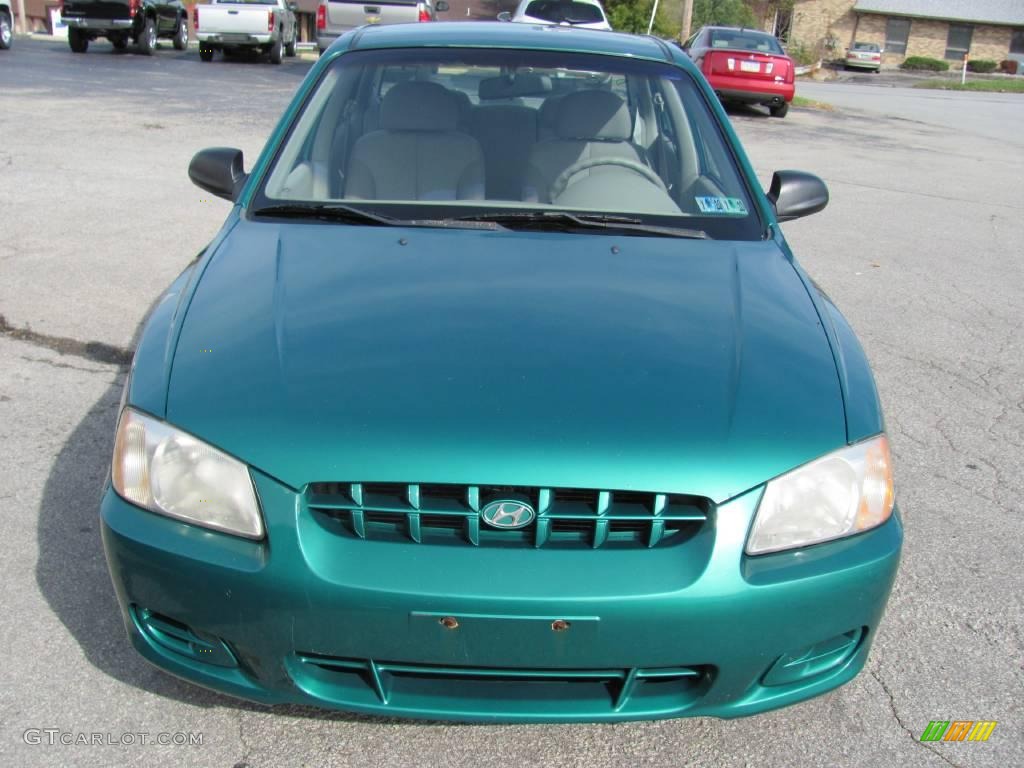 2001 Accent GL Sedan - Jade Green / Gray photo #10