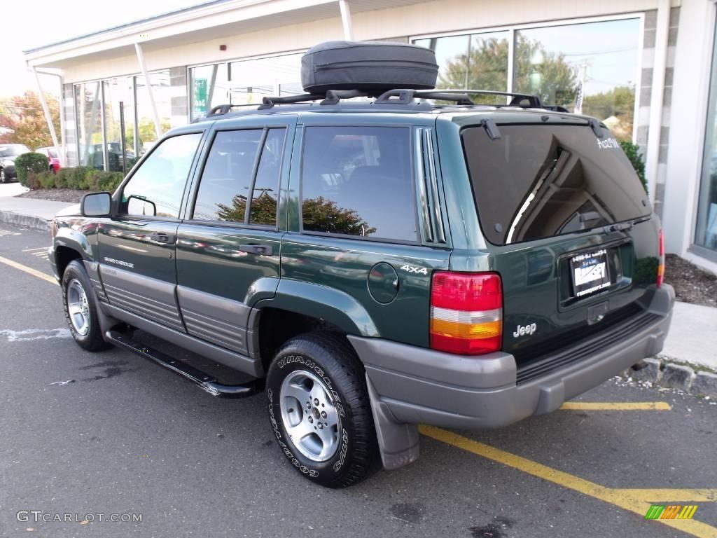 1998 Grand Cherokee Laredo 4x4 - Forest Green Pearlcoat / Black photo #3