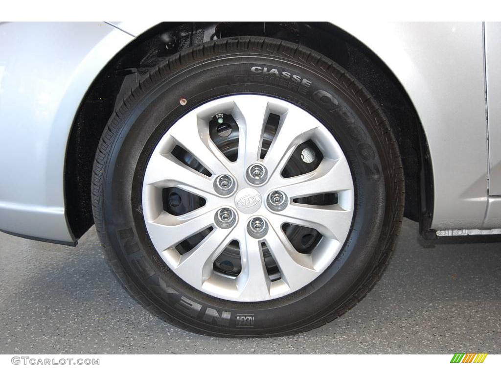 2010 Forte LX - Bright Silver / Stone photo #13