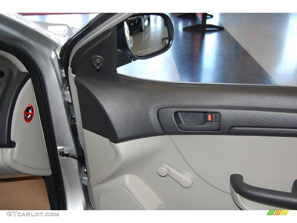 2010 Forte LX - Bright Silver / Stone photo #36