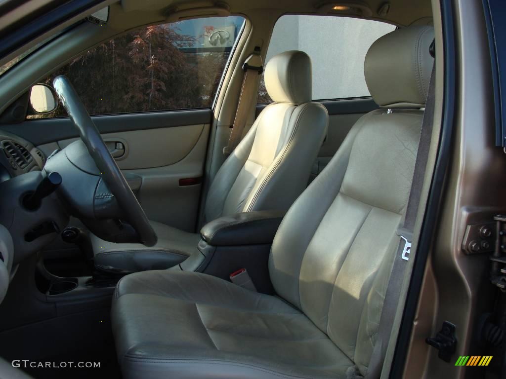 1998 Intrigue GL - Gold Metallic / Beige photo #10