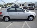 Silver - Rio Sedan Photo No. 8