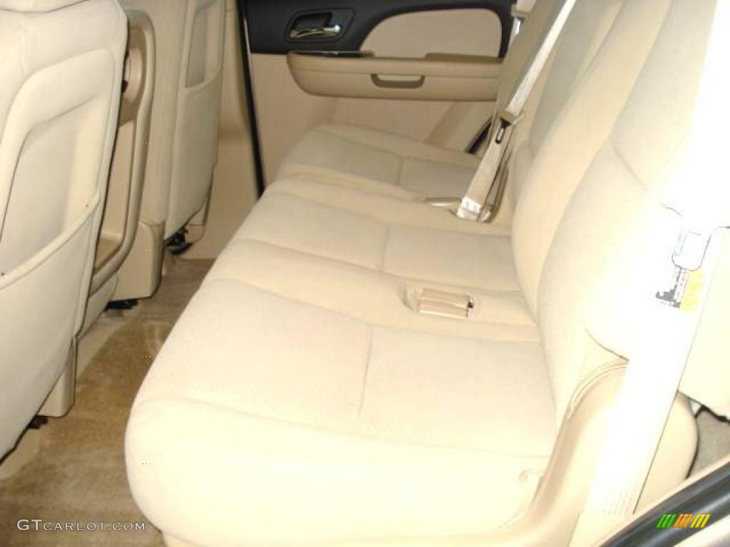 2007 Tahoe LS - Graystone Metallic / Light Cashmere/Ebony photo #13