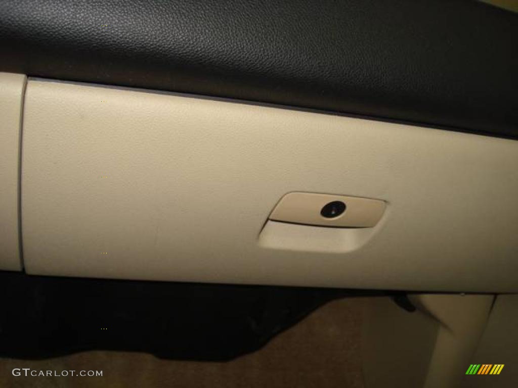 2007 Tahoe LS - Graystone Metallic / Light Cashmere/Ebony photo #18