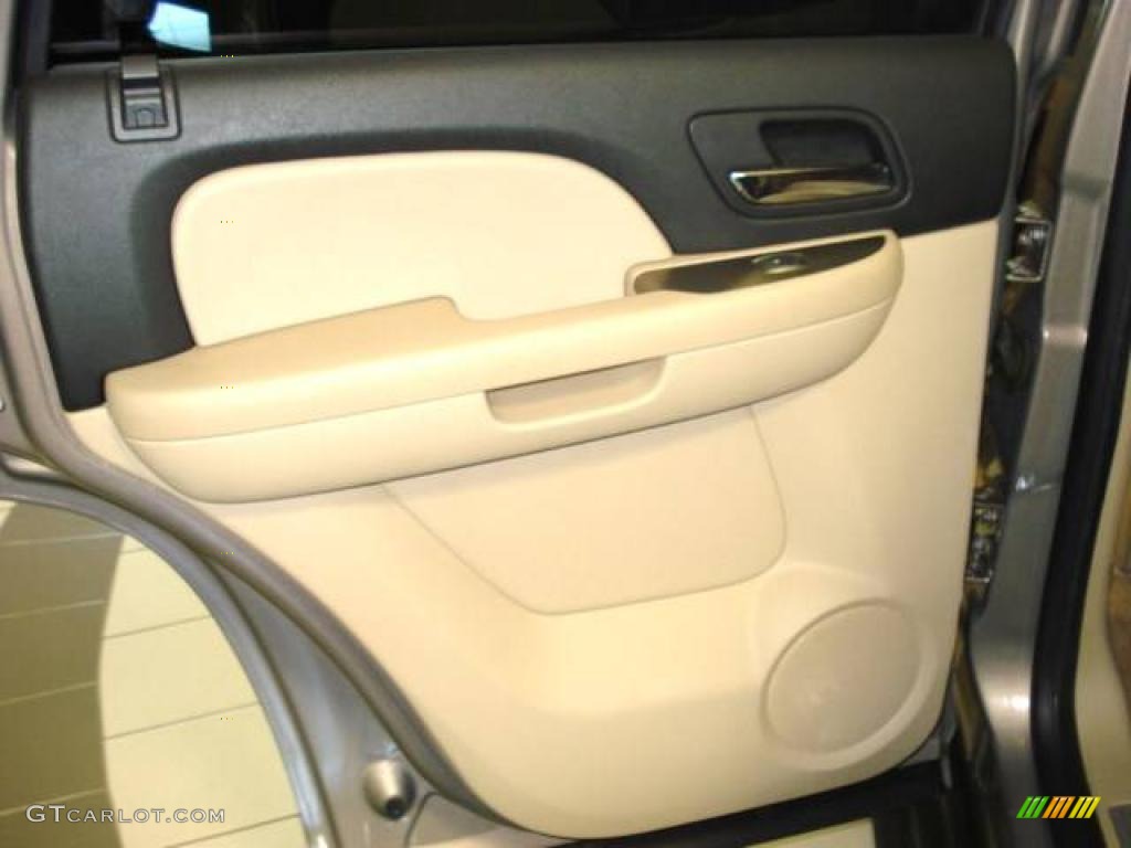 2007 Tahoe LS - Graystone Metallic / Light Cashmere/Ebony photo #28