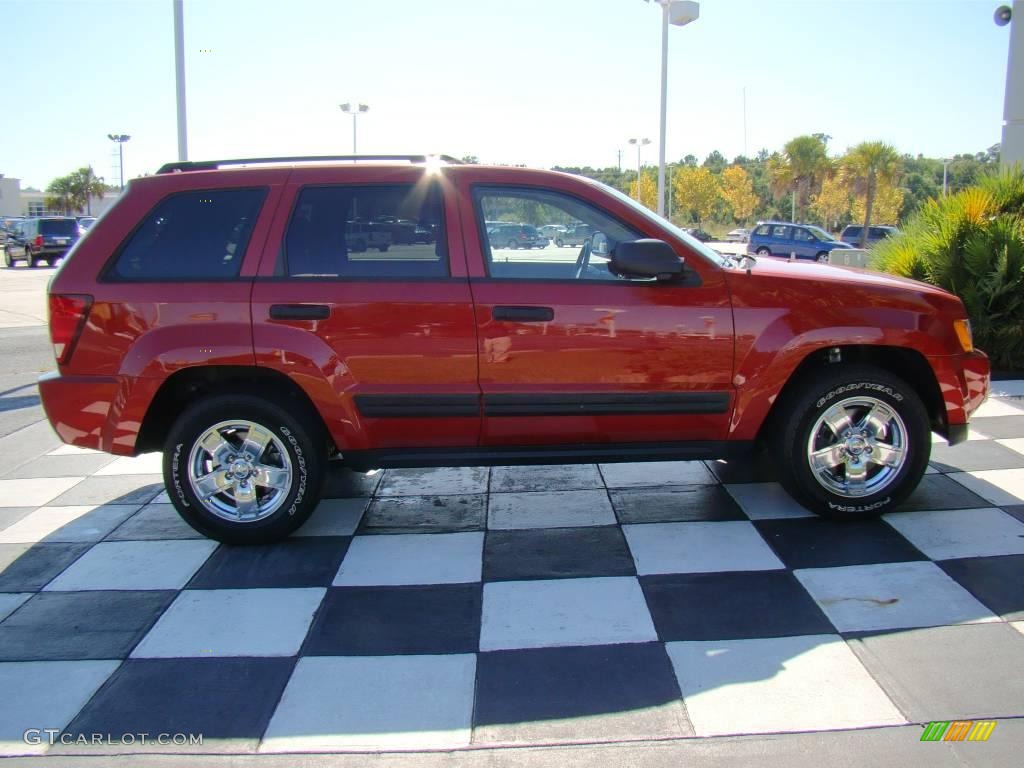 2006 Grand Cherokee Laredo - Inferno Red Crystal Pearl / Medium Slate Gray photo #6