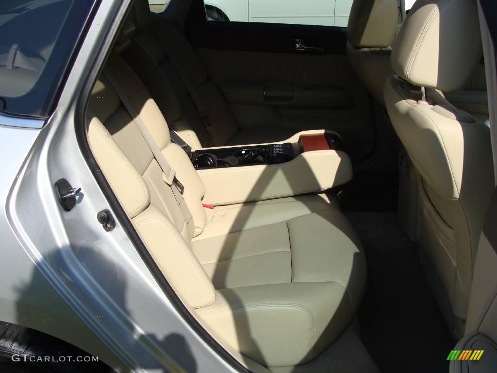 2006 M 35x Sedan - Liquid Platinum Metallic / Wheat photo #16
