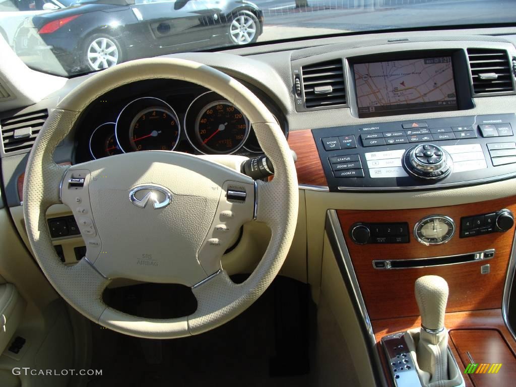 2006 M 35x Sedan - Liquid Platinum Metallic / Wheat photo #18