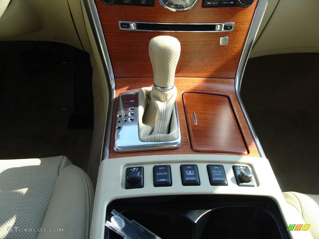 2006 M 35x Sedan - Liquid Platinum Metallic / Wheat photo #20