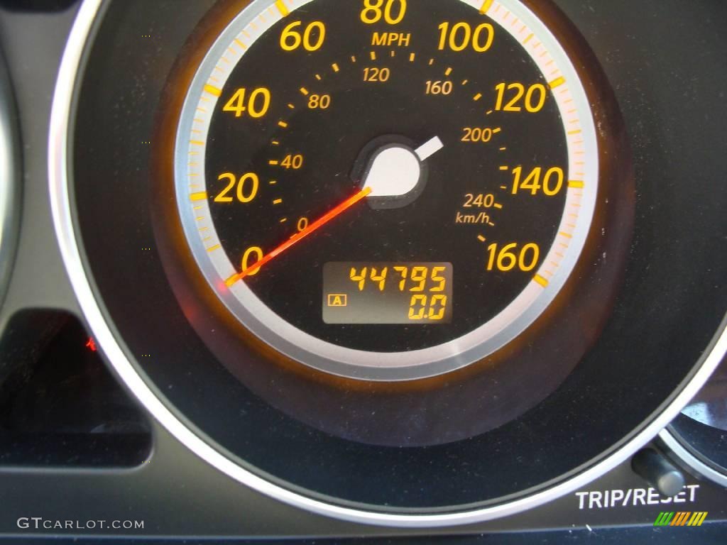 2006 M 35x Sedan - Liquid Platinum Metallic / Wheat photo #24