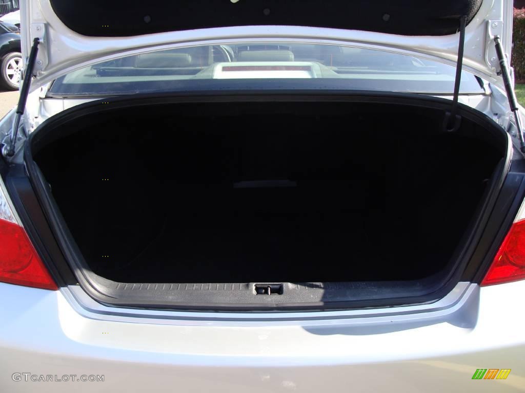 2006 M 35x Sedan - Liquid Platinum Metallic / Wheat photo #25