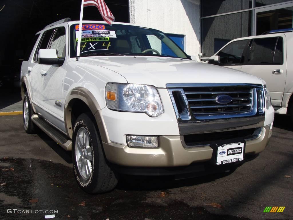 2006 Explorer Eddie Bauer 4x4 - Oxford White / Camel photo #2