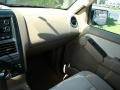 2008 White Suede Ford Explorer XLT  photo #16