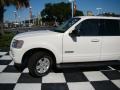 2008 White Suede Ford Explorer XLT  photo #24