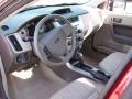 Sangria Red Metallic - Focus SE Sedan Photo No. 13