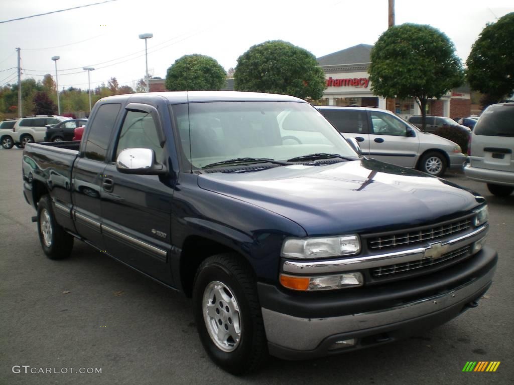 2001 Silverado 1500 LS Extended Cab - Indigo Blue Metallic / Tan photo #11