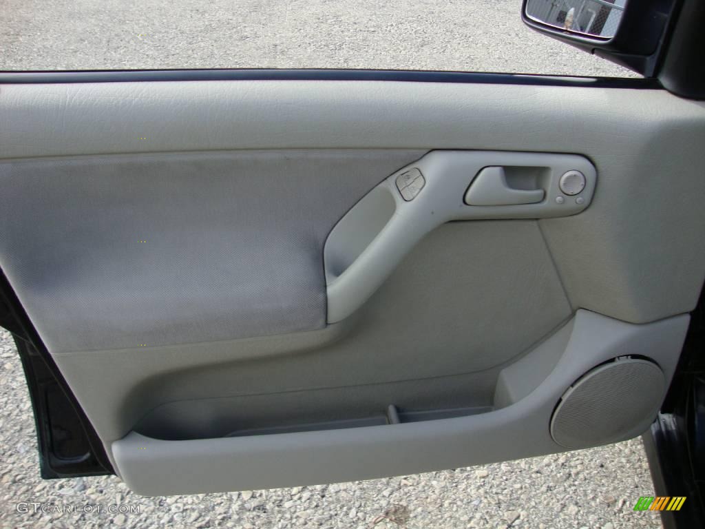 1998 Jetta Wolfsburg Sedan - Black / Grey photo #13