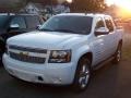 2009 Summit White Chevrolet Avalanche LTZ 4x4  photo #2