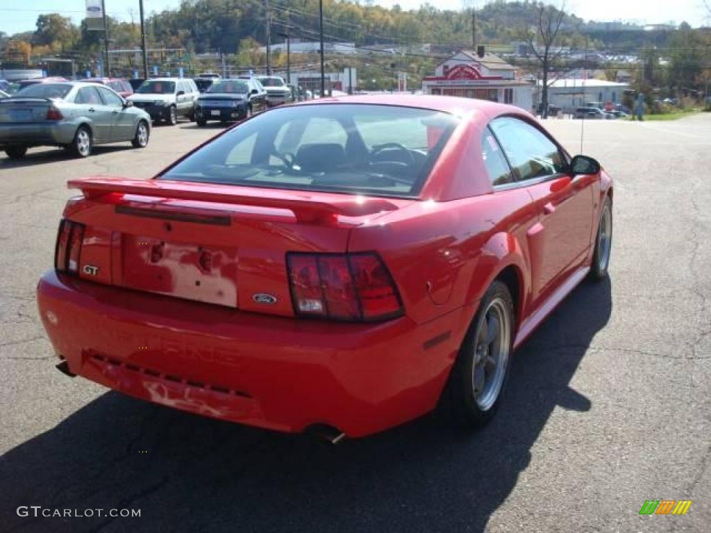 2001 Mustang GT Coupe - Performance Red / Dark Charcoal photo #4