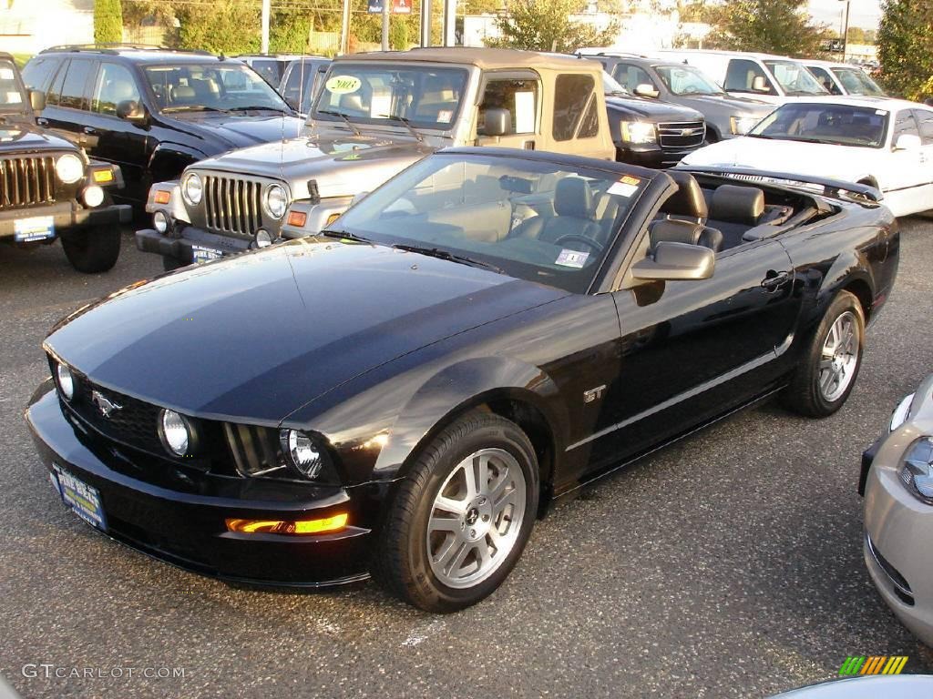 2006 Mustang GT Premium Convertible - Black / Dark Charcoal photo #6