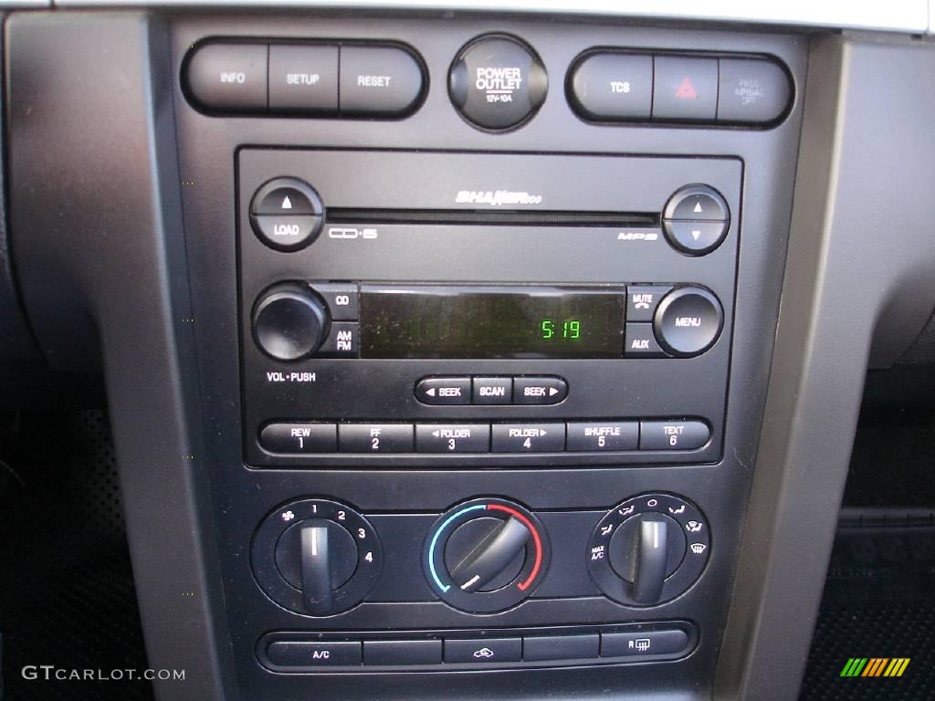 2006 Mustang GT Premium Convertible - Black / Dark Charcoal photo #13