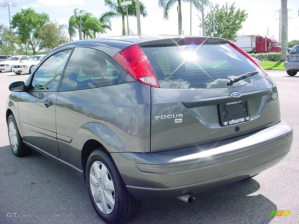 2007 Focus ZX3 SE Coupe - Liquid Grey Metallic / Charcoal photo #5