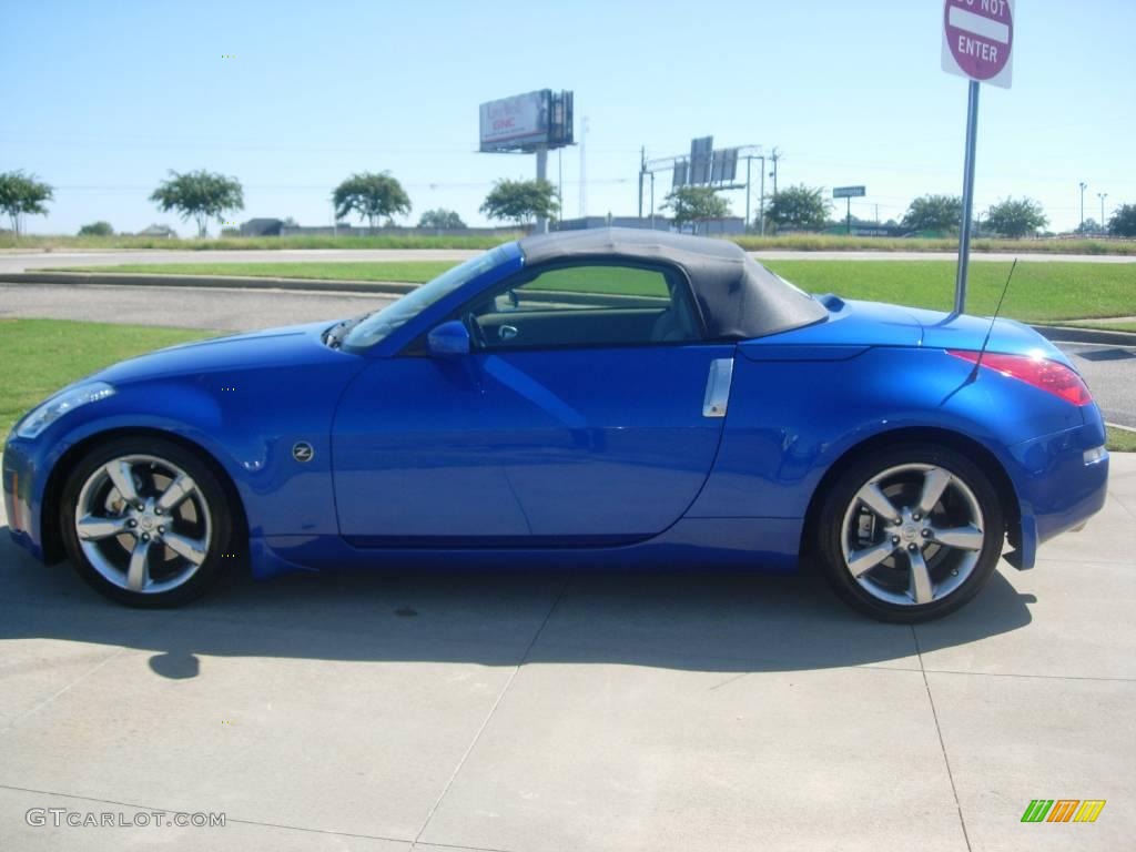 2006 350Z Touring Roadster - Daytona Blue Metallic / Frost Leather photo #8
