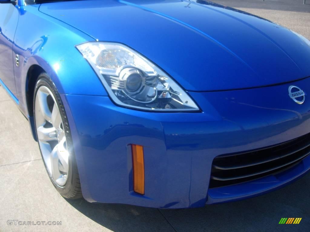 2006 350Z Touring Roadster - Daytona Blue Metallic / Frost Leather photo #10