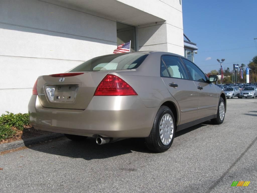 2007 Accord Value Package Sedan - Desert Mist Metallic / Ivory photo #3