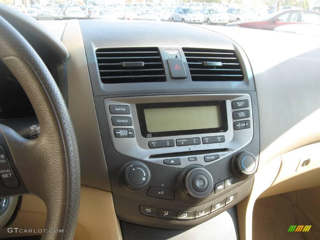2007 Accord Value Package Sedan - Desert Mist Metallic / Ivory photo #6