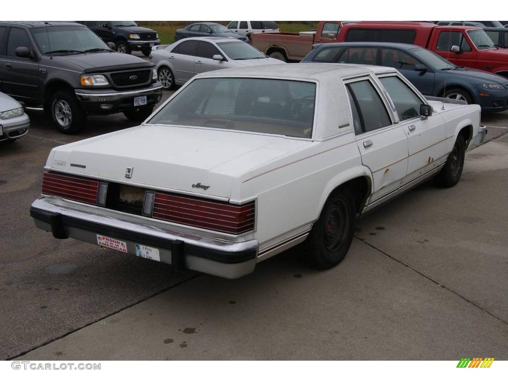 1986 Grand Marquis Sedan - Oxford White / Red photo #3