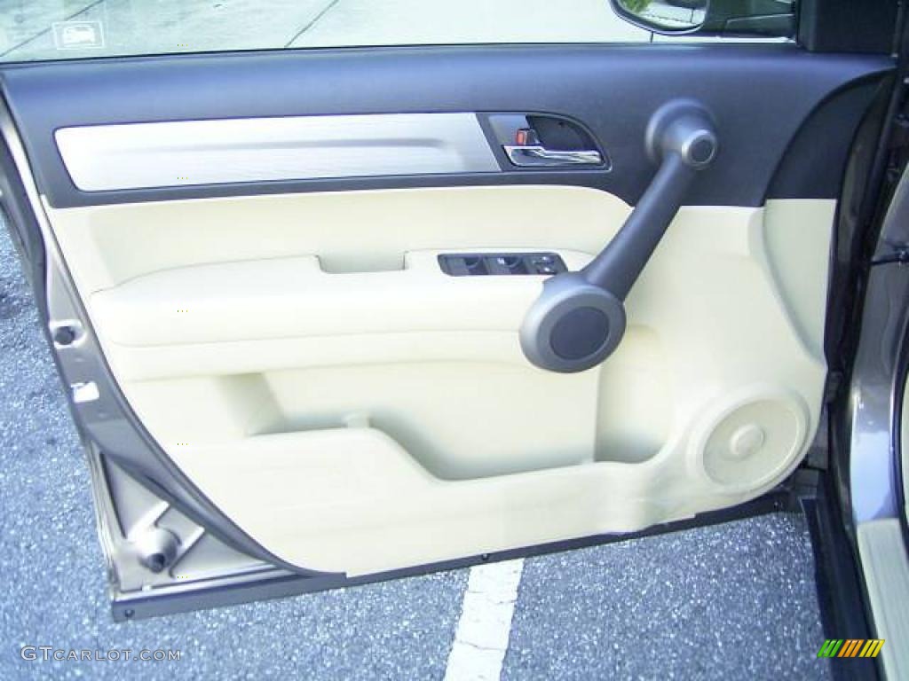 2010 CR-V LX AWD - Urban Titanium Metallic / Ivory photo #7