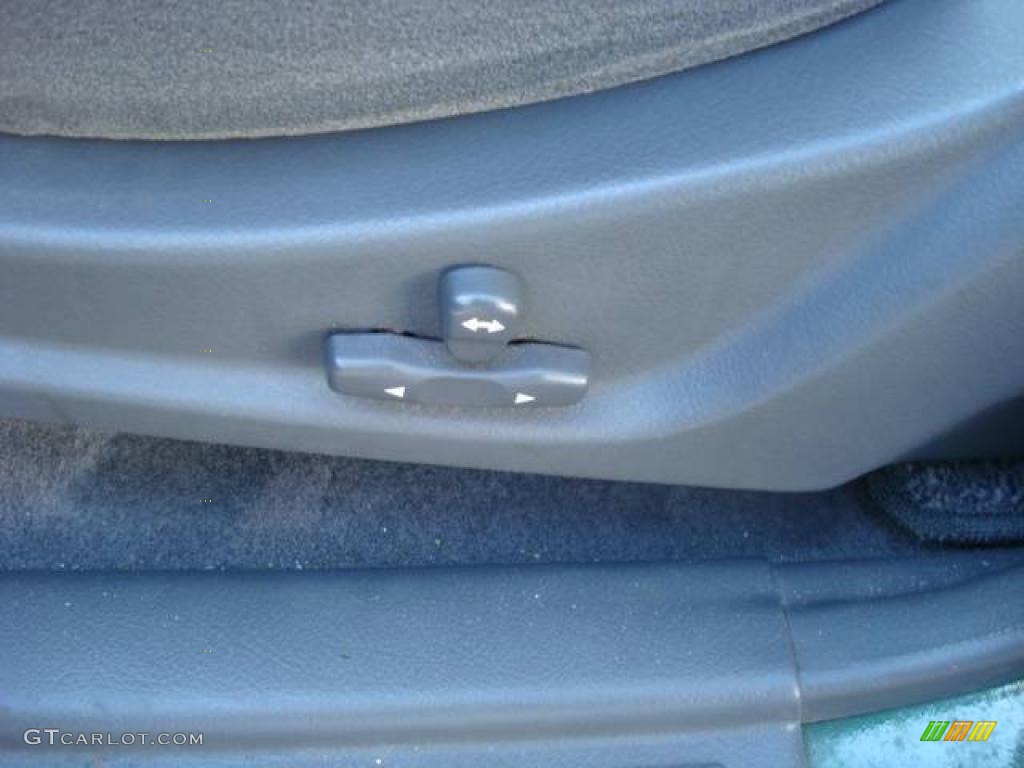 2001 Rodeo LS - Garden Green Mica / Gray photo #15