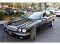 Ebony Black - XJ XJ8 L Photo No. 1