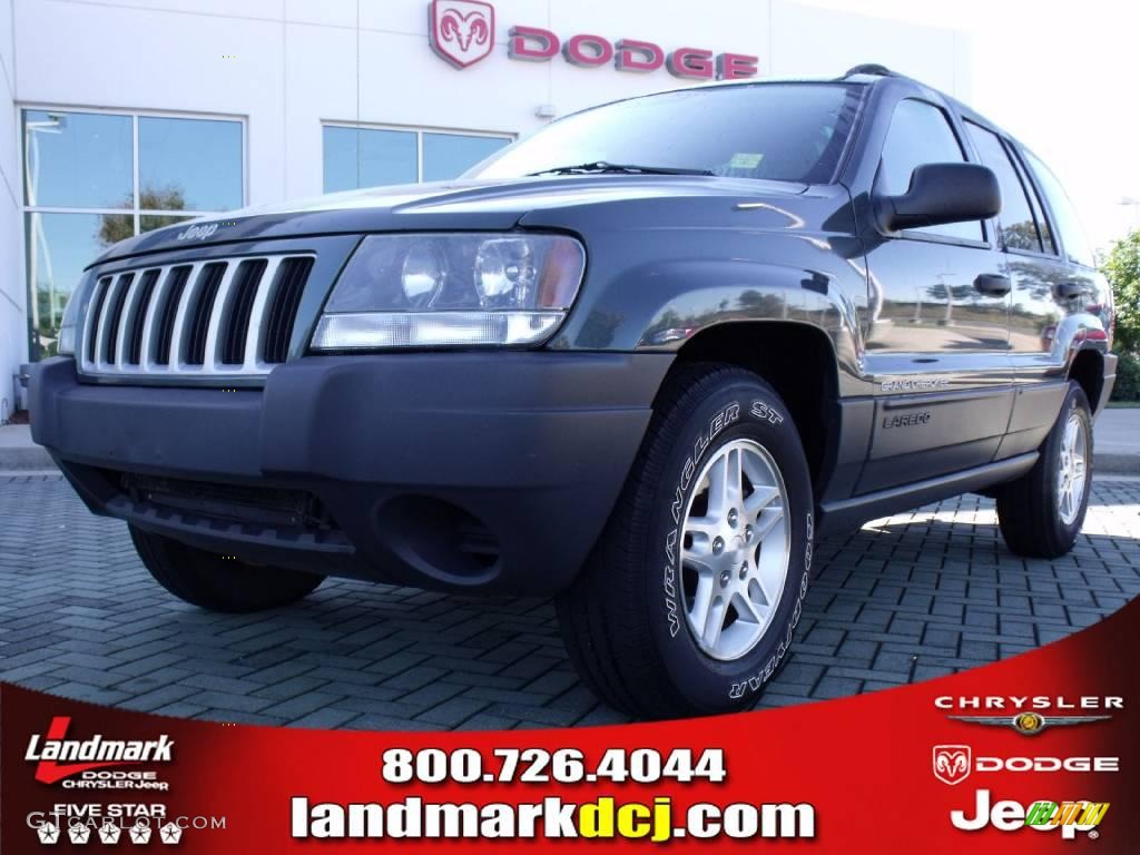 2004 Grand Cherokee Laredo - Onyx Green Pearl / Sandstone photo #1