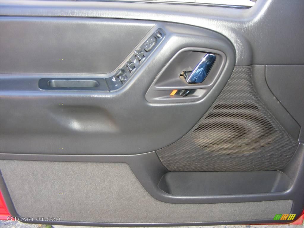 2000 Grand Cherokee Laredo 4x4 - Flame Red / Agate photo #28