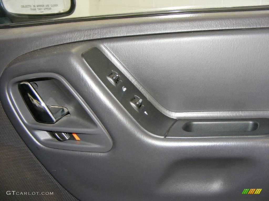 2000 Grand Cherokee Laredo 4x4 - Flame Red / Agate photo #32