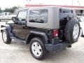 Black - Wrangler Sahara 4x4 Photo No. 3