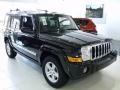 2010 Stone White Jeep Commander Limited  photo #4