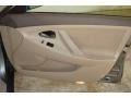 Aloe Green Metallic - Camry LE Photo No. 17