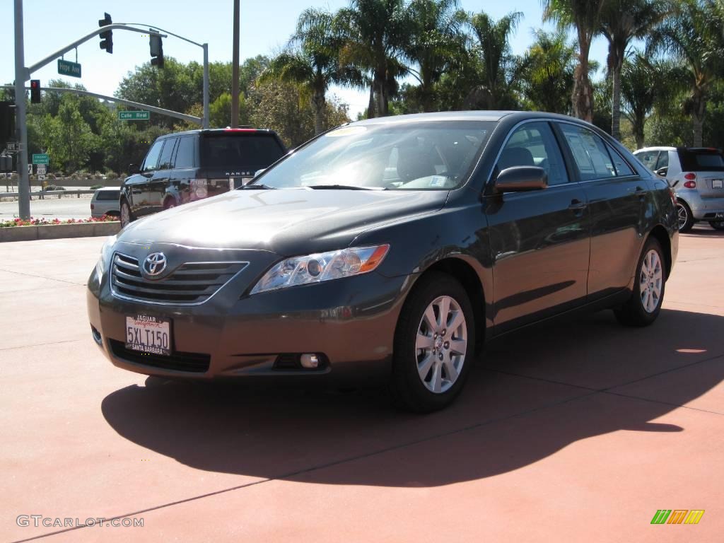 2007 Camry XLE V6 - Magnetic Gray Metallic / Ash photo #1