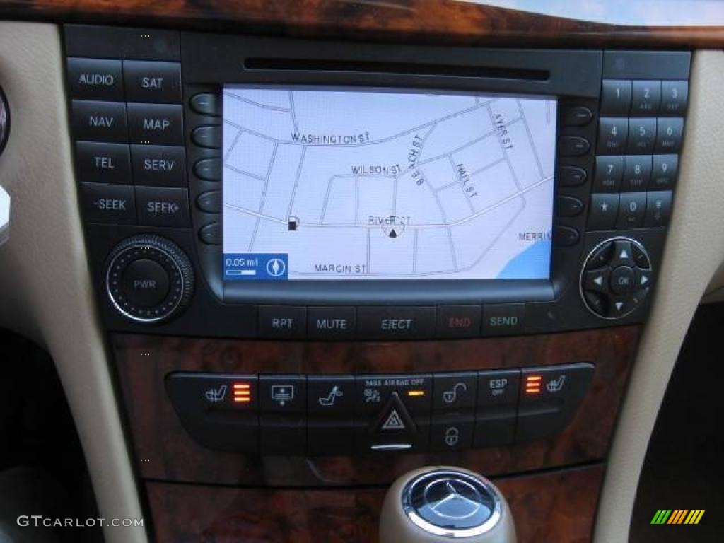 2008 E 350 4Matic Sedan - Black / Cashmere photo #4