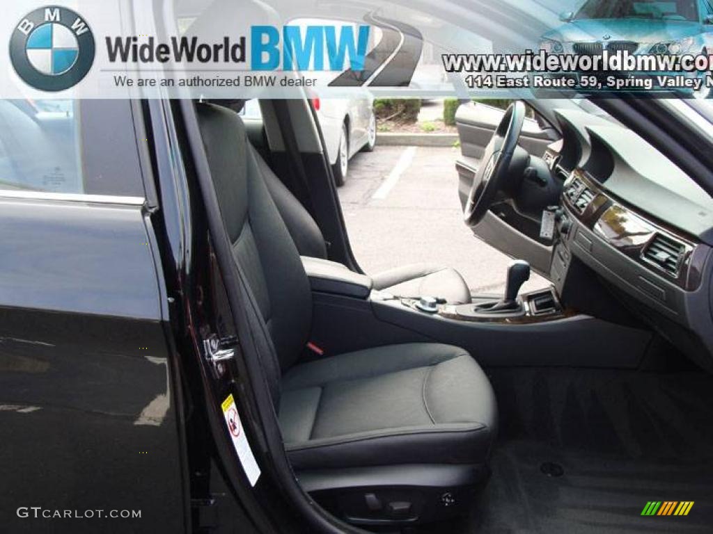 2006 3 Series 330xi Sedan - Jet Black / Black photo #8